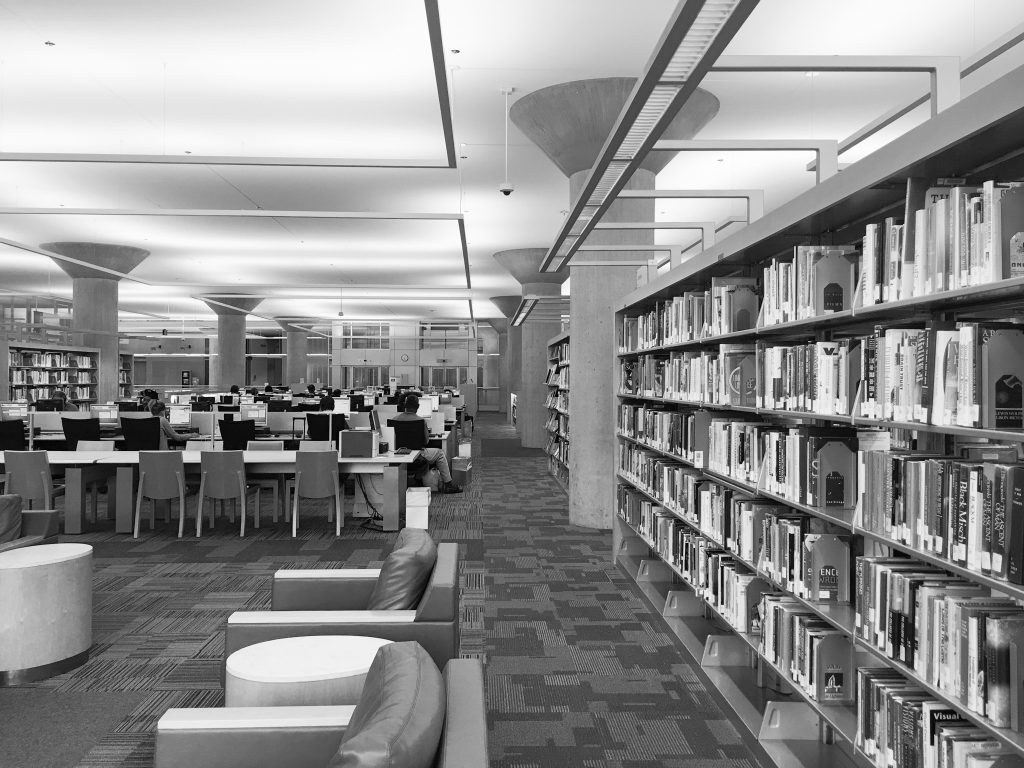Third floor on the Central Library in Downtown Minneapolis. To the left and right are just stacks of shelves, and in the center is the computer area where people come and use them for various purposes.